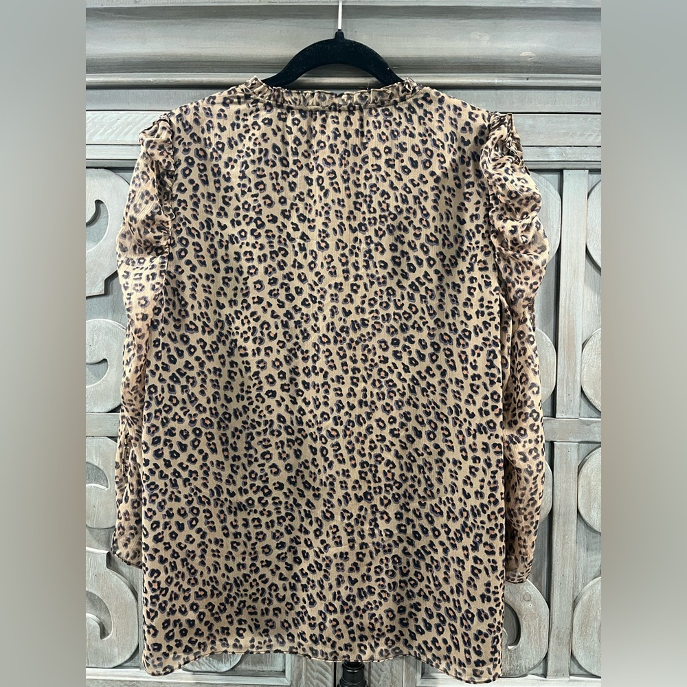 CeCe Animal Print Blouse with Ruffle Sleeves - Picture 2 of 3